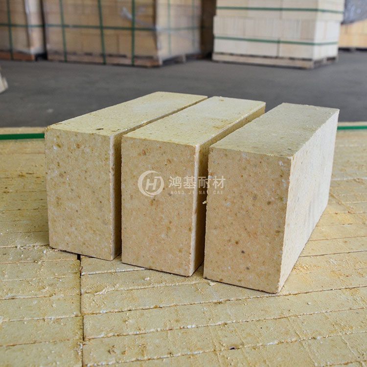 二級高鋁磚(67-68含量4.10kg)